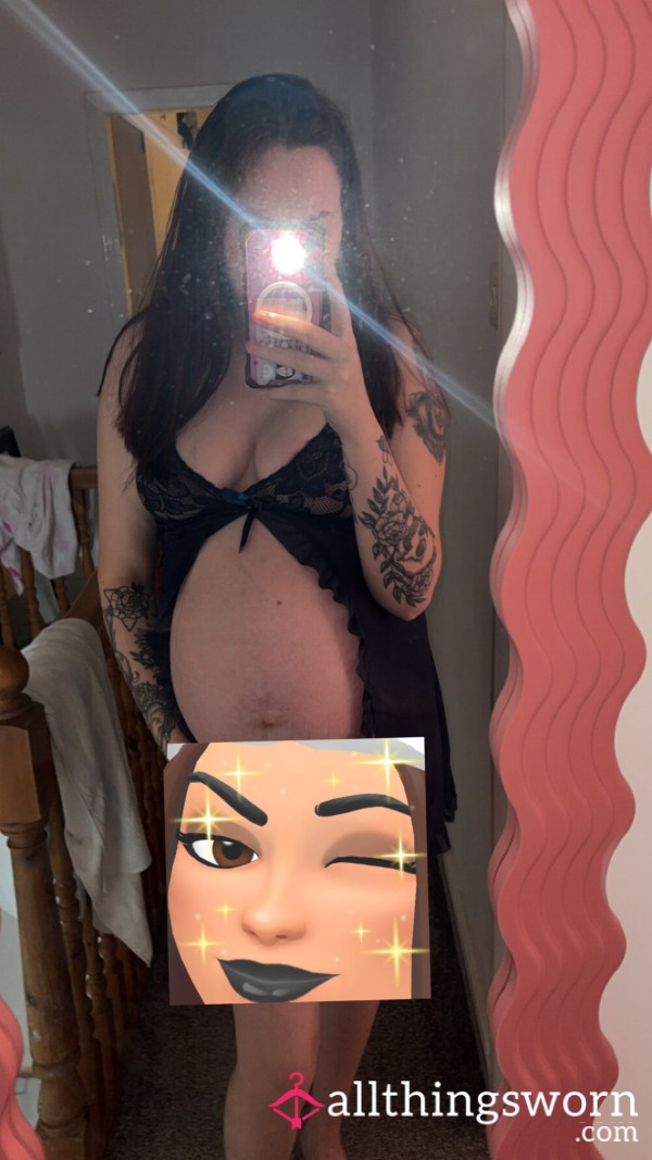 Pregnancy Pics & Customs 👀