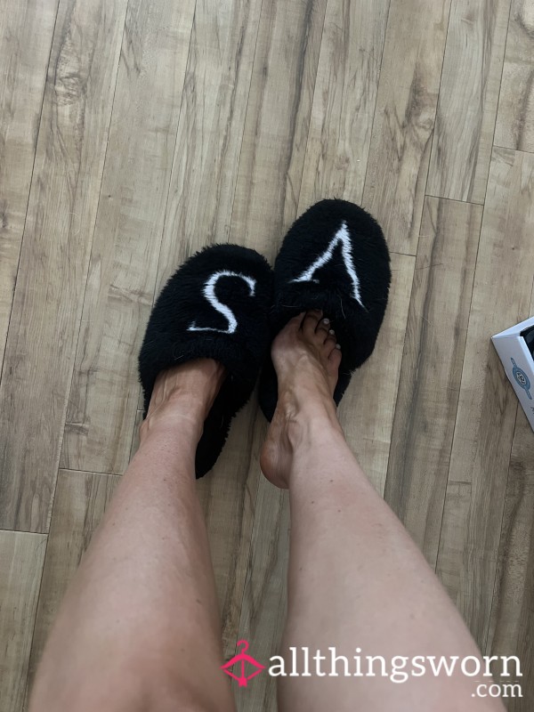 Pregnant Feet Rub Video