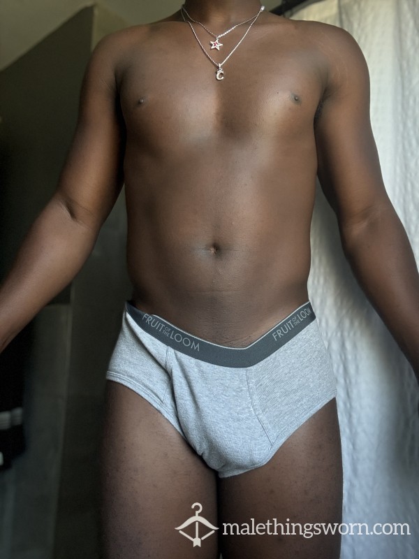 Premium Hanes/Fruit Of The Loom Men’s Briefs | Everyday Wear