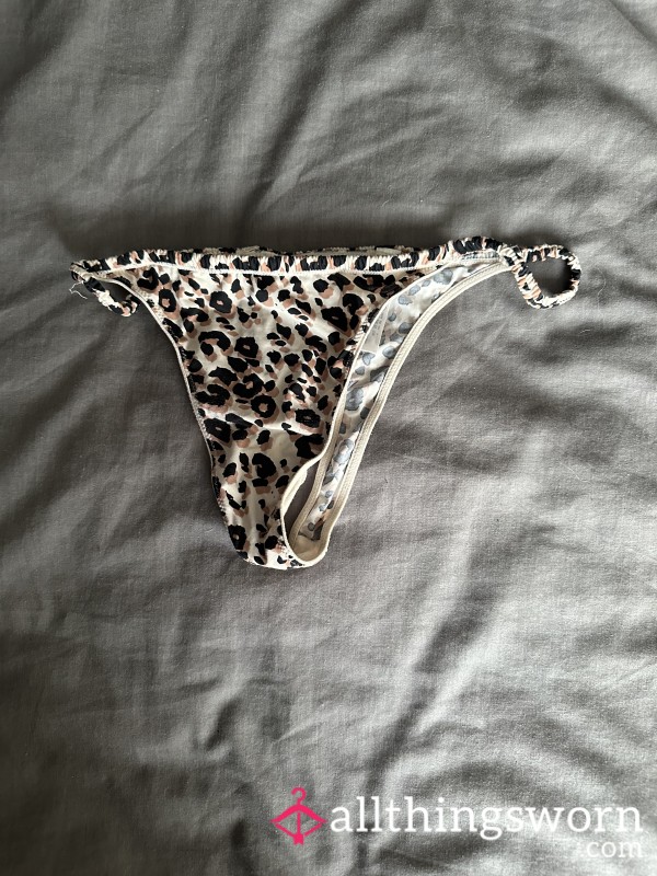 Pretty Animal Print Thong