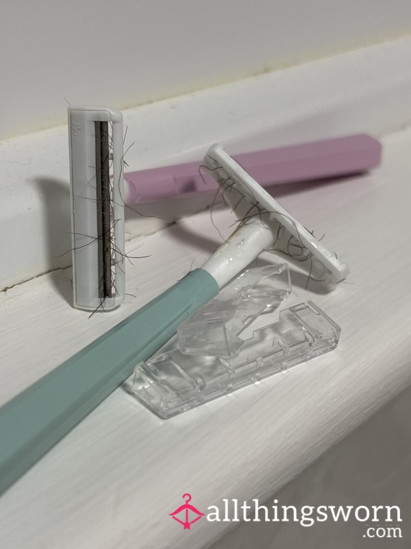 Pretty Coloured Razors For My 🐱🪒🤤
