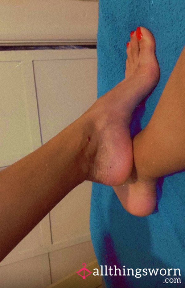 Pretty Feet
