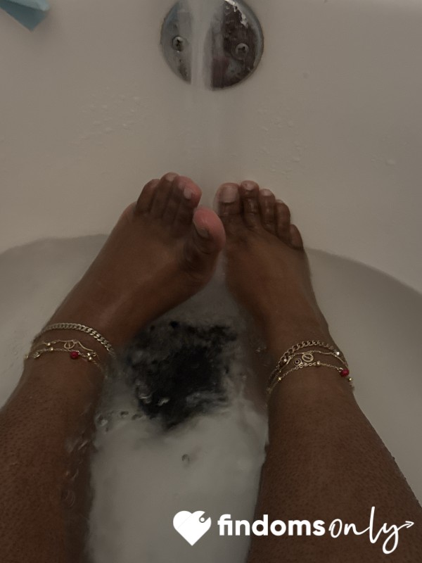 Pretty Feet
