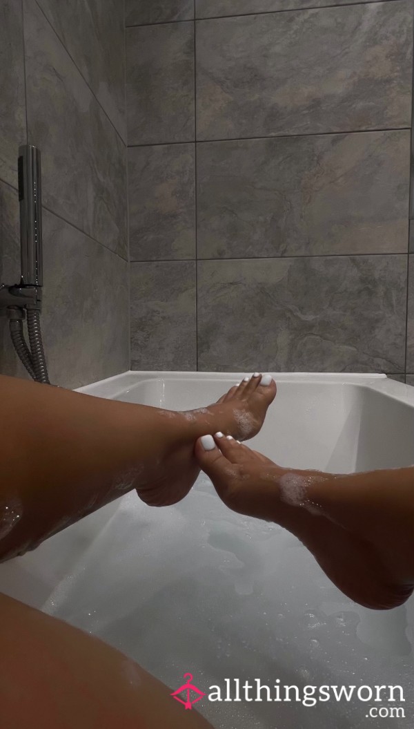 Pretty Feet