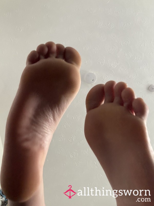 Feet Pics