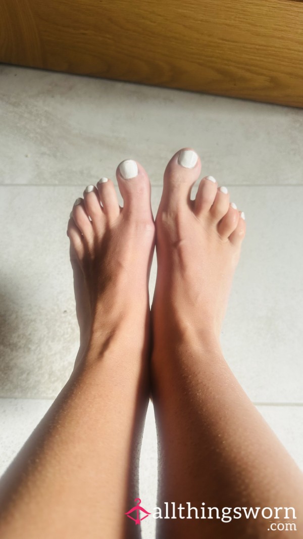 Pretty Feet Become Disgusting Soles For Your Pleasure