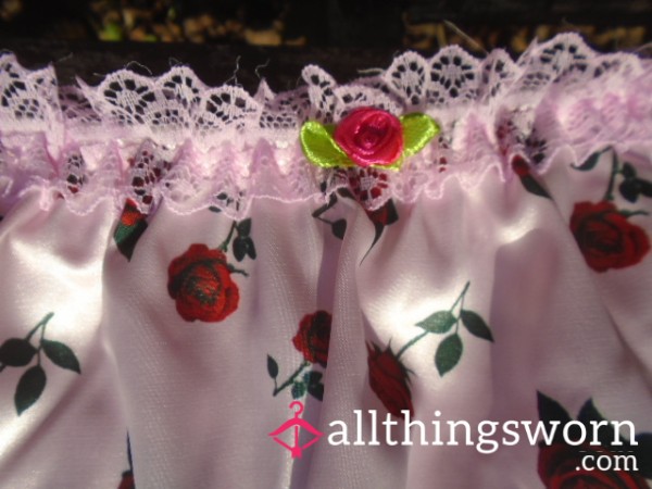 🌸Pretty, Flor*l, Silky, Girly Panties🌸