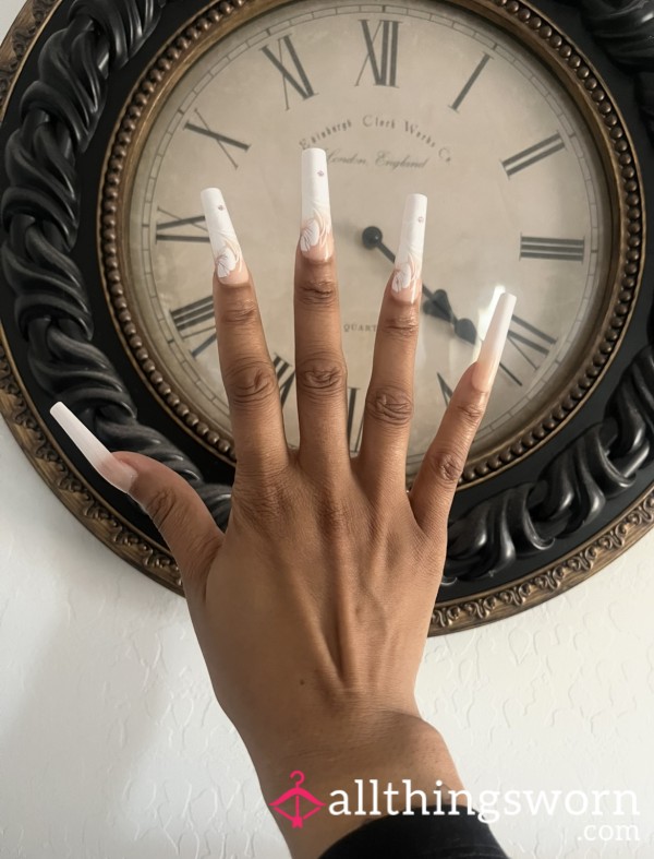 Pretty Hand Pics