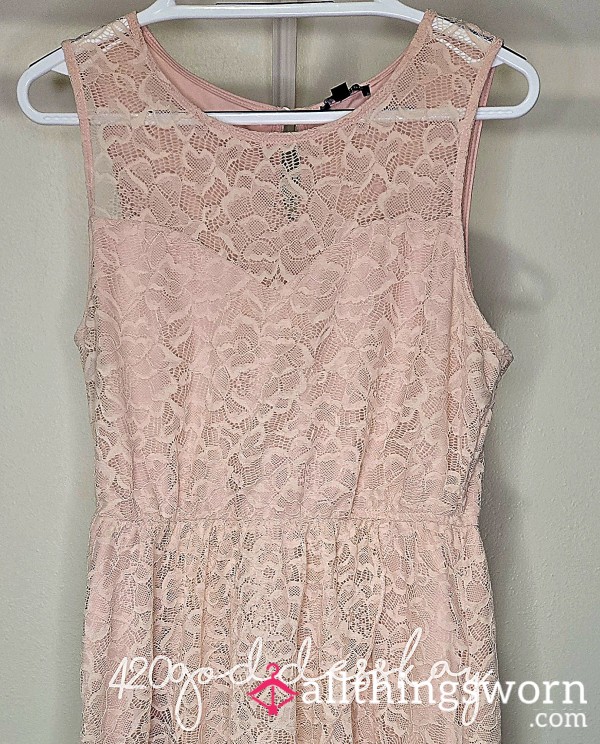 🎀 Pink Sissy Dresses