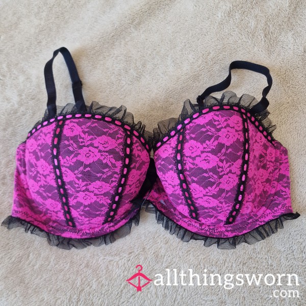 Pretty In Pink Bra 💗💗