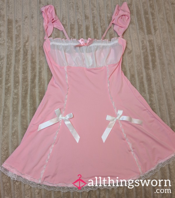 Pretty In Pink Dress🩷