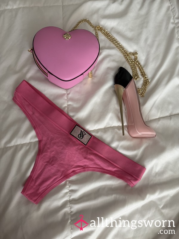 Pretty In Pink 💕 Who Else Loves This Color?