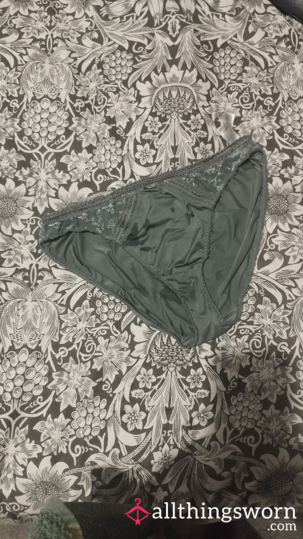 Pretty Knickers - Worn 12 Hours