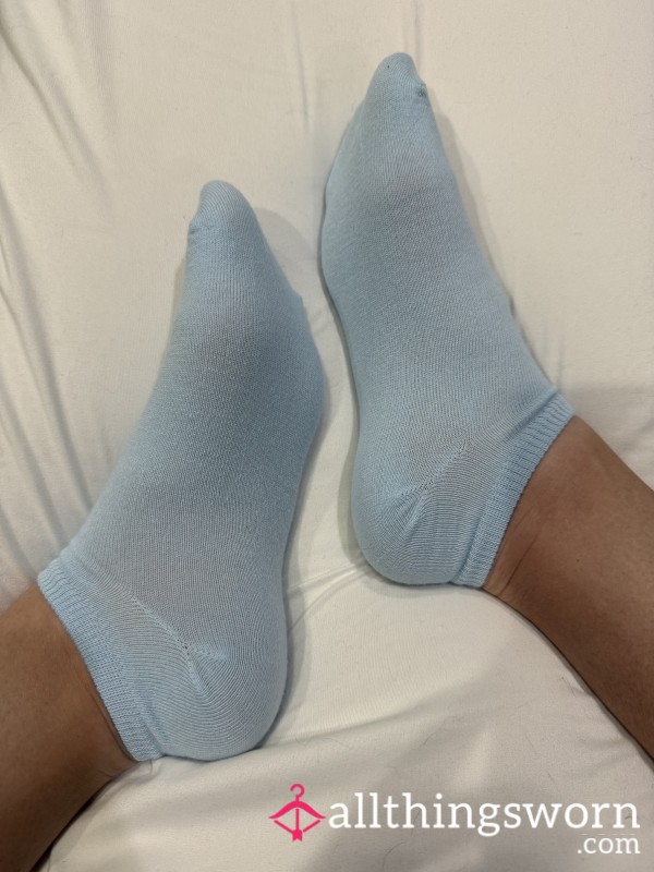 Pretty, Light Blue Ankle Socks! 🩵