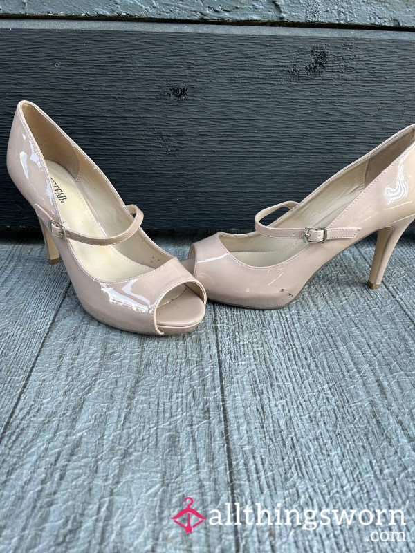 Pretty Light Pink Heels