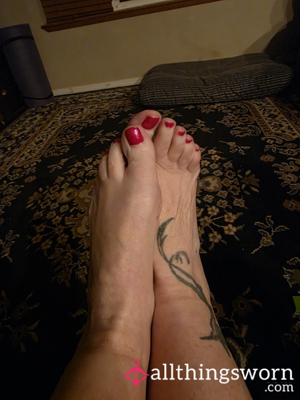 Pretty Little Feet