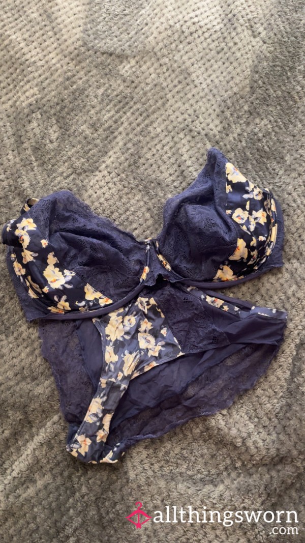 Pretty Little Flower Bra & Pant Set