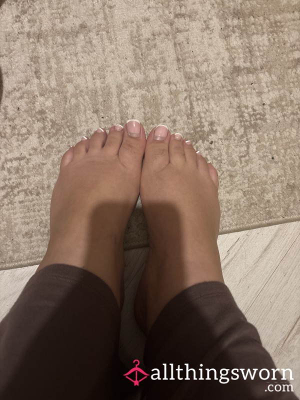 Pretty Painted Toes
