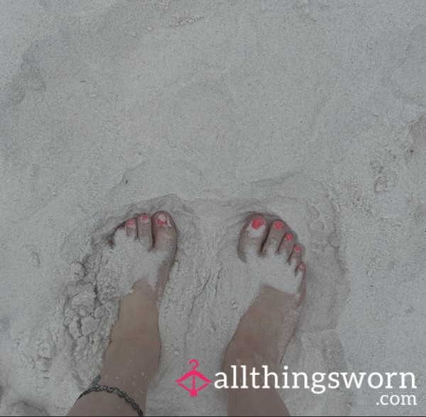Pretty Painted Toes