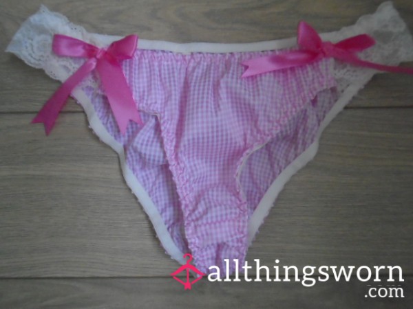🩷Pretty Pink Chintz Panties🩷