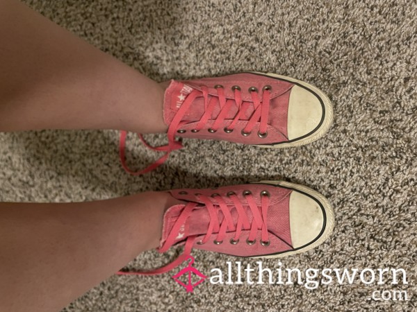 Pretty Pink Converse Size 8