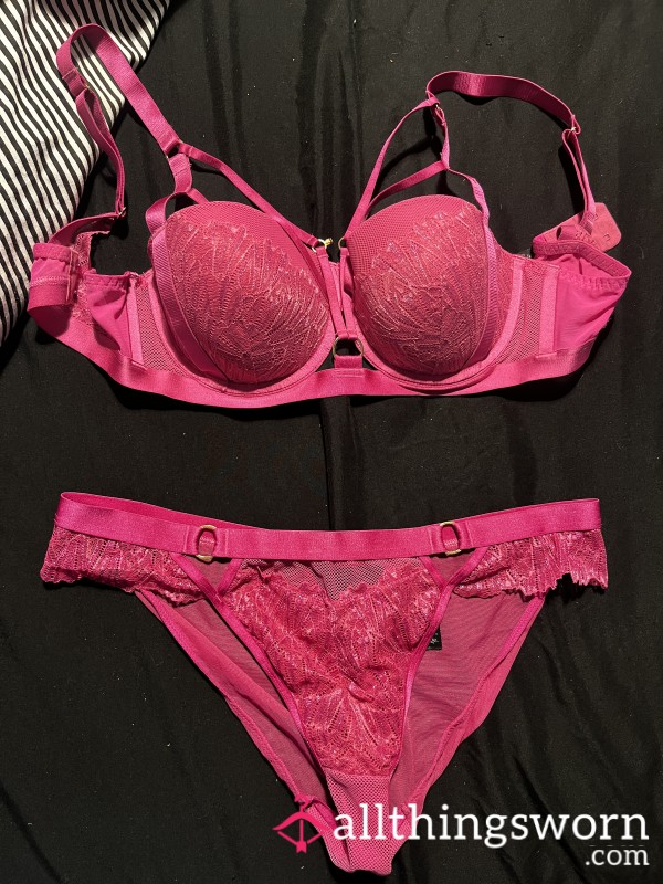 Pretty Pink Detailed Underwear Set