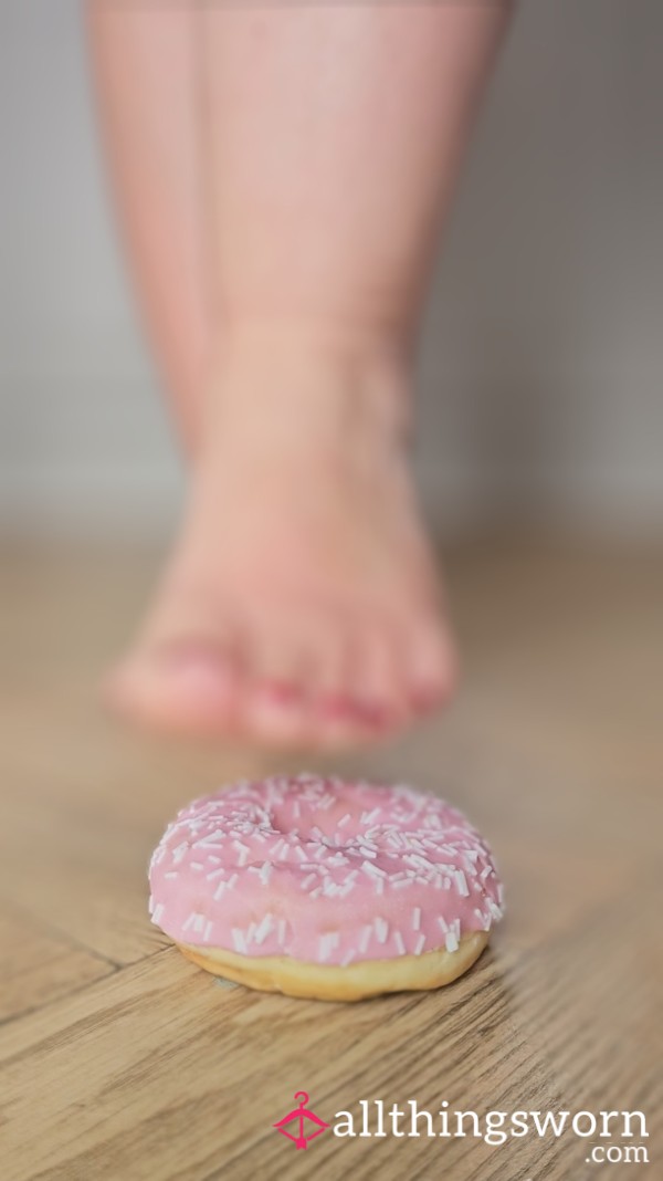 Pretty Pink Donut Smash