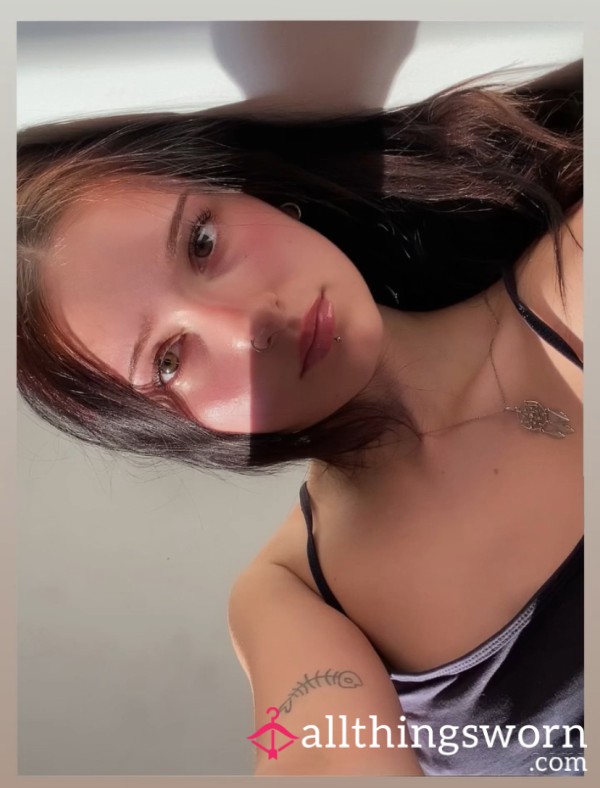 Pretty Privilege Pay Out 🫦