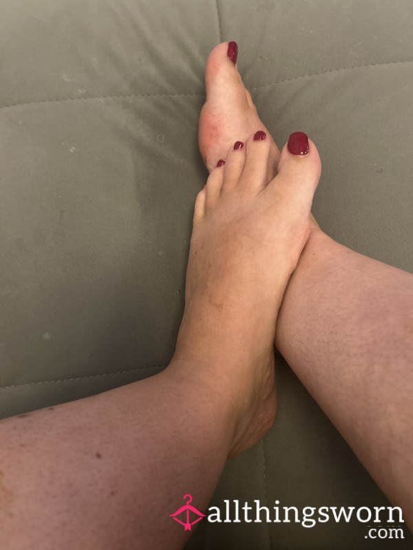 Pretty Red Toes ❤️ 💅