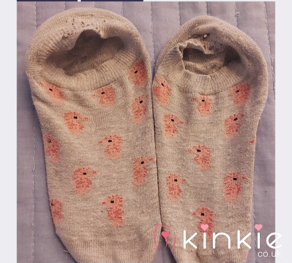 Pretty Well Worn Ankle Socks