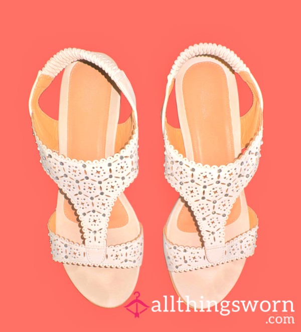 Pretty White Sandal Wedge Shoes