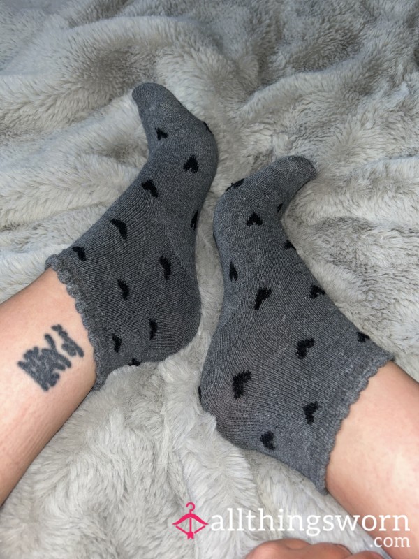 Princess Georgia’s Smelly Sweaty Socks | Proof Of Wear 📸 Grey With Black Hearts Socks
