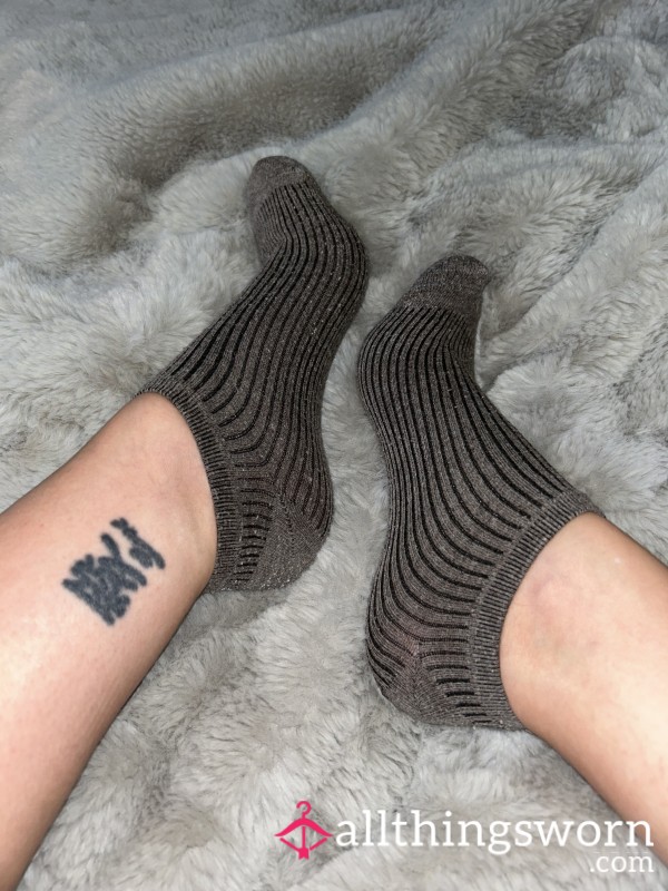 Princess Georgia’s Smelly Sweaty Socks | Proof Of Wear 📸 Brown Striped Ankle Socks