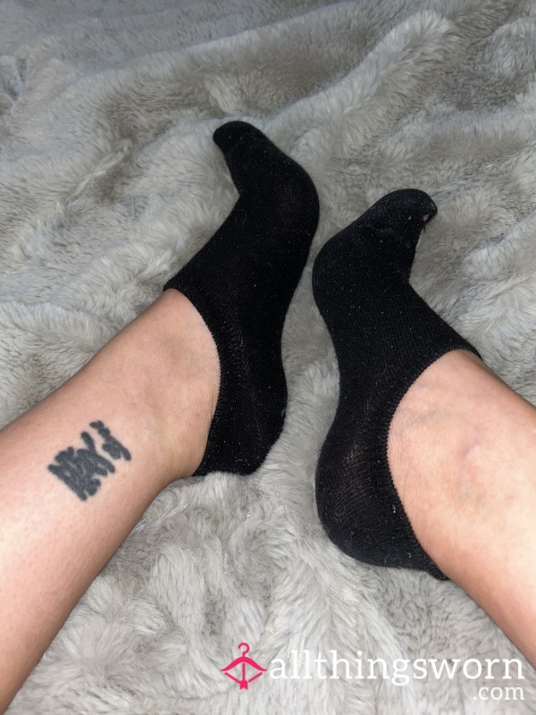 Princess Georgias Smelly Sweaty Socks | Proof Of Wear 📸 | Black Ankle Socks