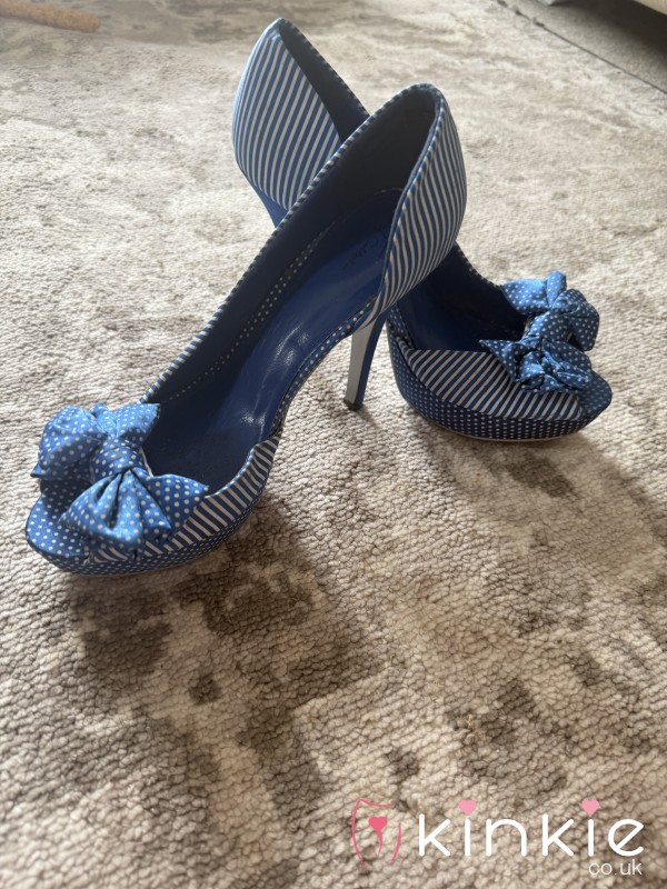 Dirty & Cheap !!  6.99 !!Princess High Heels - Well Worn