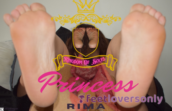 PRINCESS RIMA-wide Meaty Arabic Soles Up