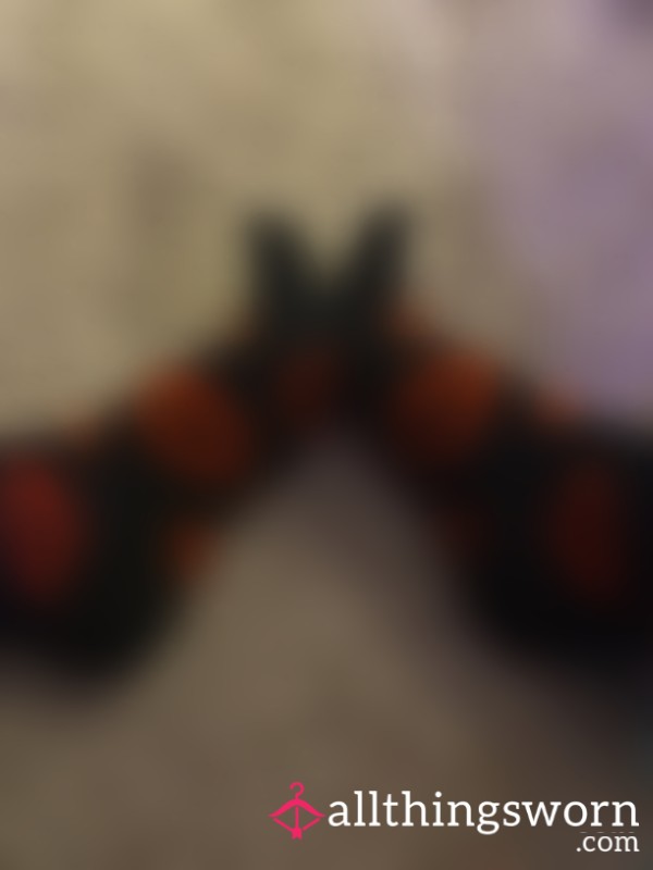 Printed Lipstick Socks On Feet