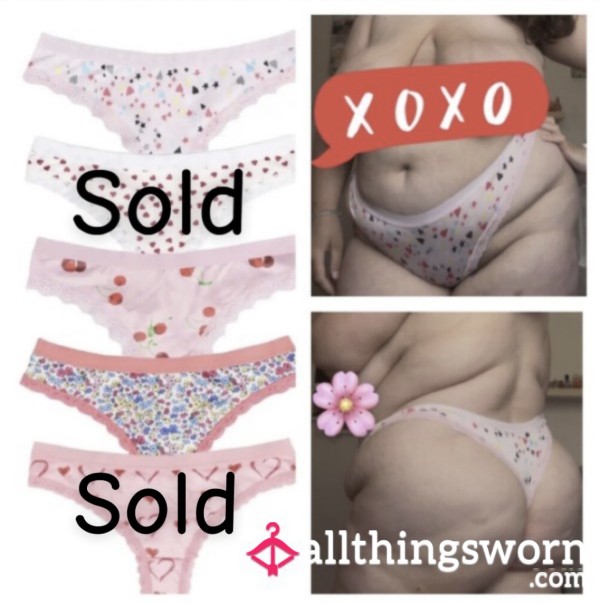 Printed Thongs With Lace Trim