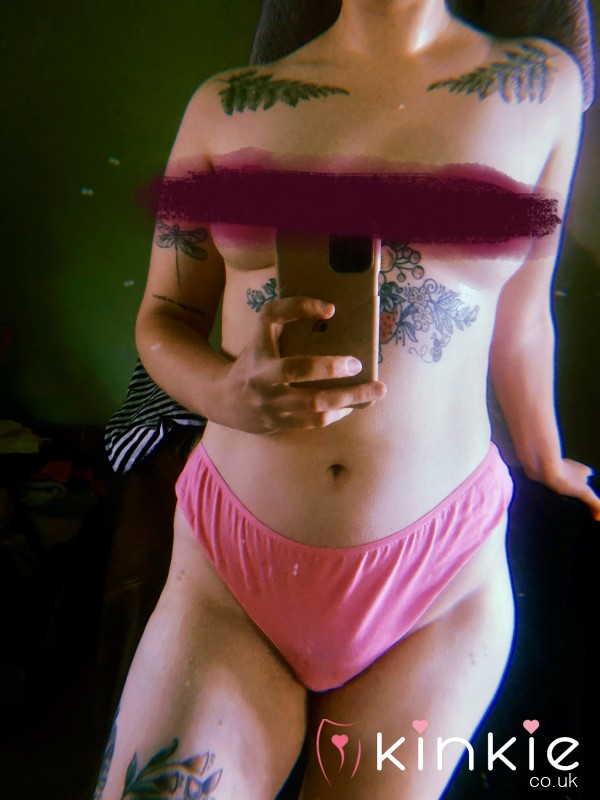 £10 TODAY ONLY Hot Pink Dirty High Leg Knickers