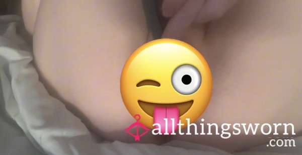 **£10 TODAY ONLY** Playing With My Vibrator
