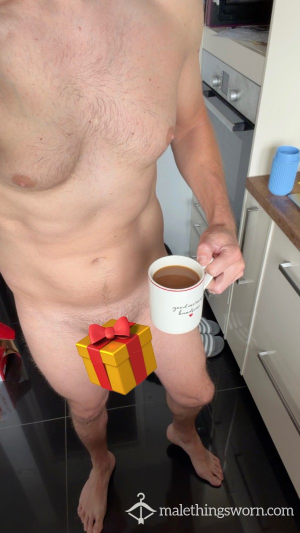 £3 To Unwrap The Gift 😜🎁👀🍆📸☕️