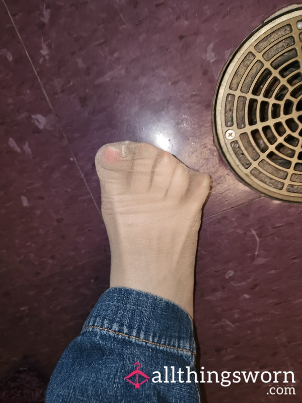 Pulling On Pantihose Just Out Of The Shower