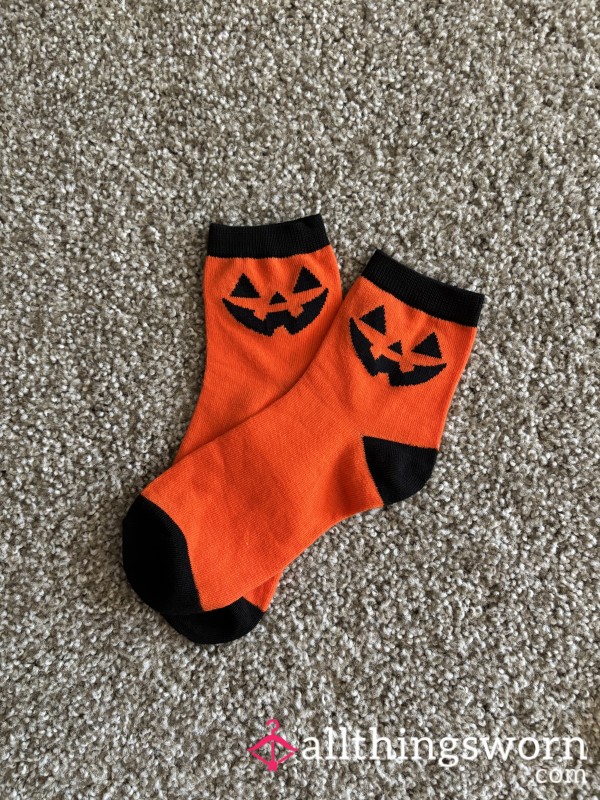 Pumpkin Socks