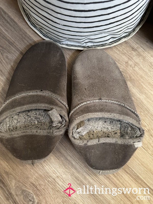 Intoxicating Sweaty Slippers