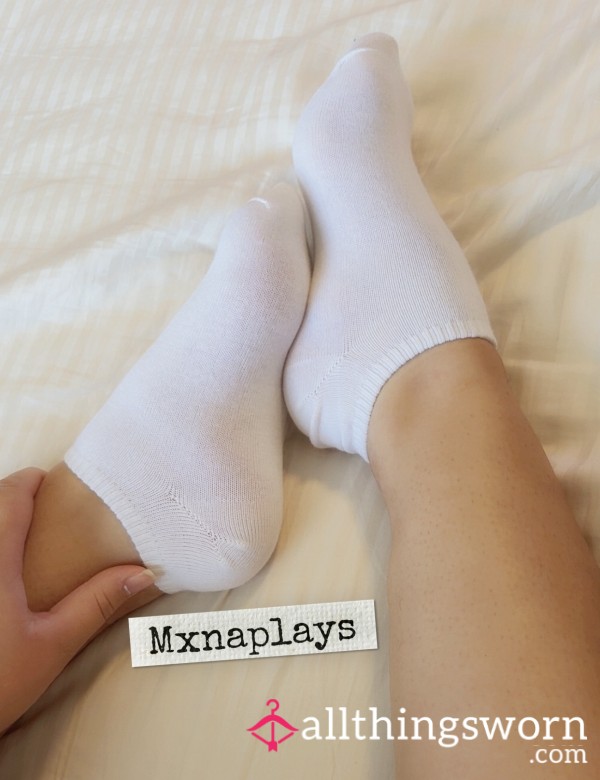 Pure White Ankle Socks