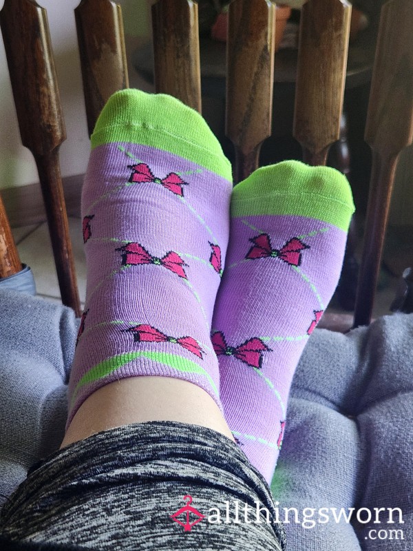 Purple And Green With Pink Bows