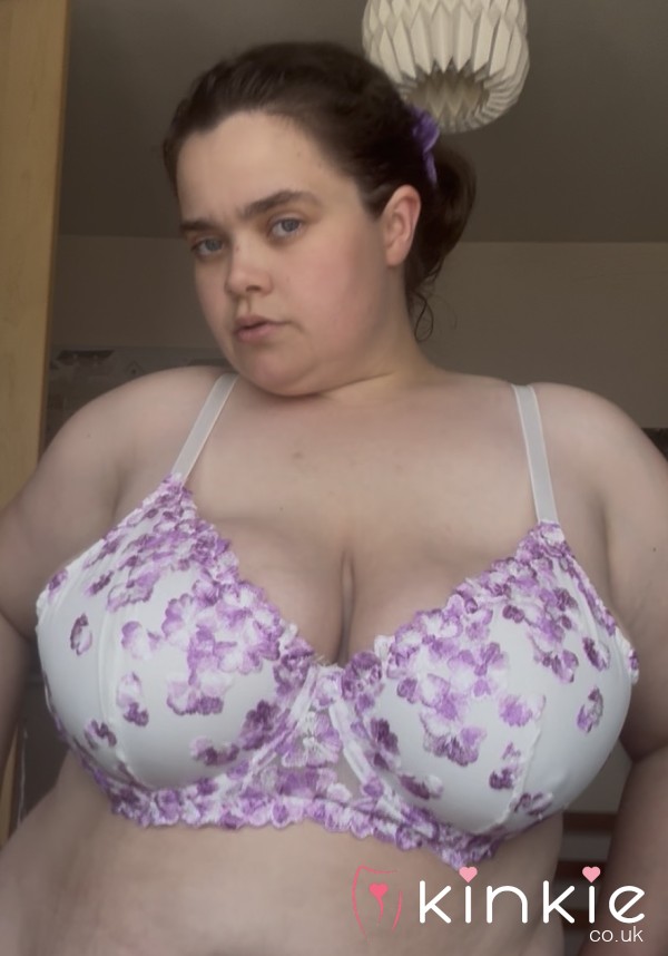 Purple And White Flor*l Bra
