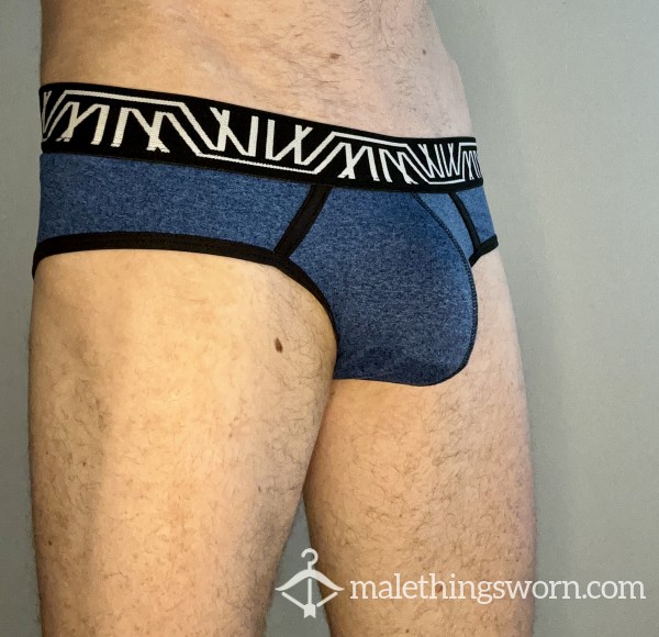 Purple Briefs, Worn