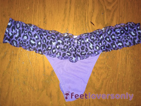 Purple Lace Cheeky Thong 💕