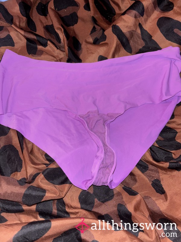 Purple Nylon Vs STRONG SCENT